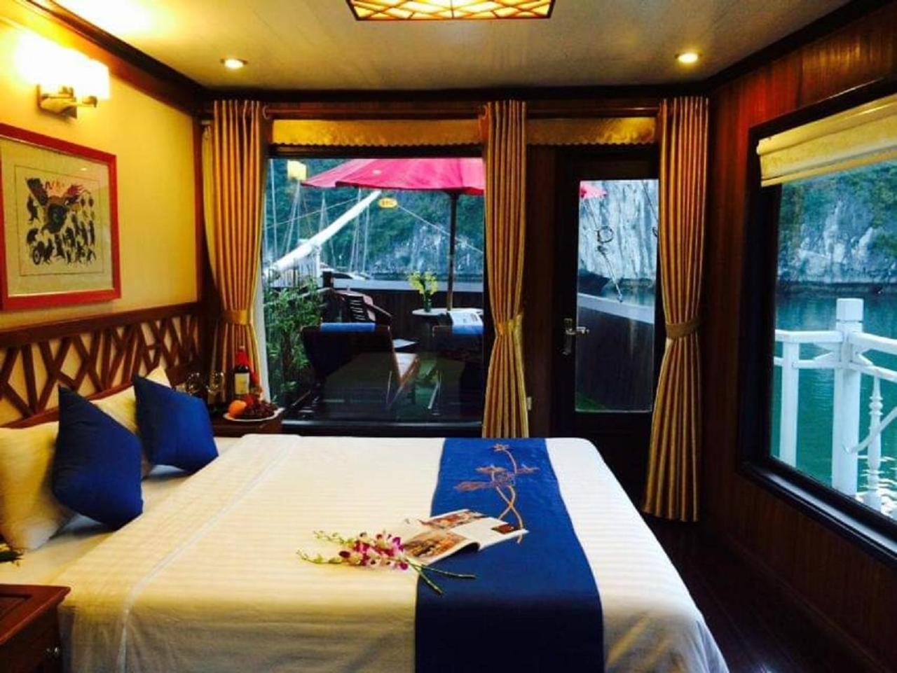 Royal Palace Cruise Халонг Экстерьер фото