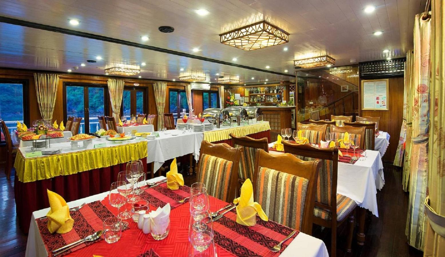 Royal Palace Cruise Халонг Экстерьер фото